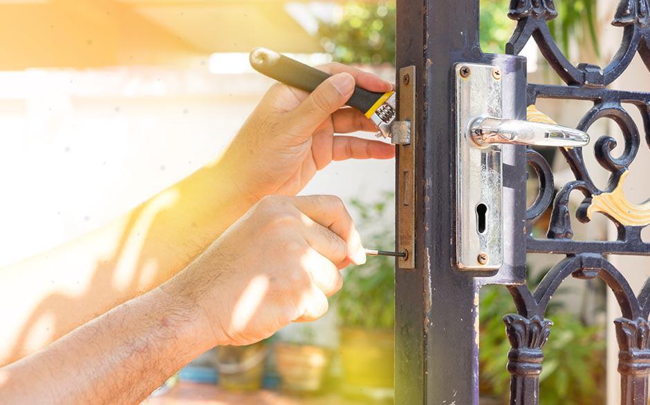 professionnalisme serrurier prix changement serrure Montreuil
