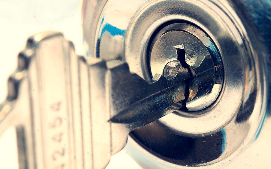professionnalisme serrurier prix changement serrure Montreuil